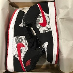 Air Jordan 1s Mids